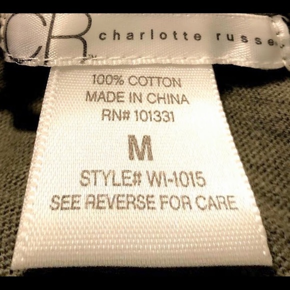 Charlotte Russe Short-Sleeved T-Shirt - Size M - Picture 5 of 7